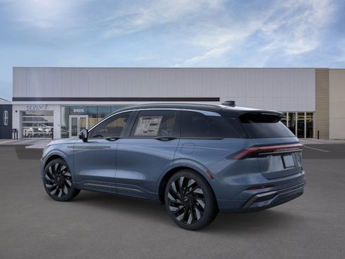 New 2026 Lincoln Nautilus Black Label w/ Jet Appearance Package AWD/4WD image 4