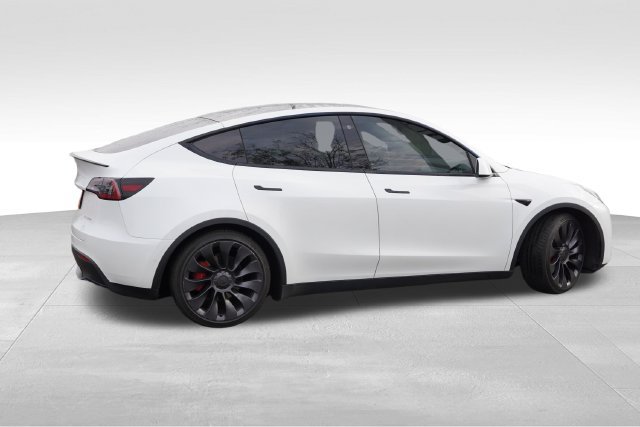 Used 2022 Tesla Model Y Performance AWD/4WD image 4