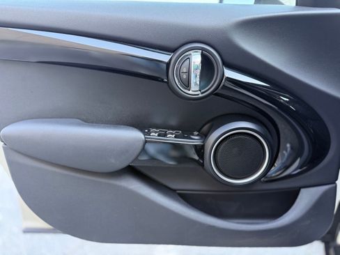 Used 2015 MINI Cooper S image 43