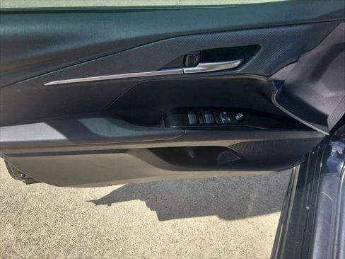Certified 2025 Toyota Camry SE w/ Convenience Package FWD image 12
