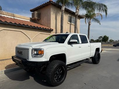 Used 2015 GMC Sierra 1500 SLT w/ SLT Preferred Package