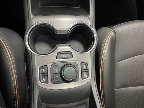 Used 2023 GMC Terrain AT4 w/ Infotainment Package II AWD/4WD image 19