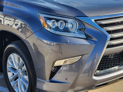 Used 2019 Lexus GX 460 Premium image 5