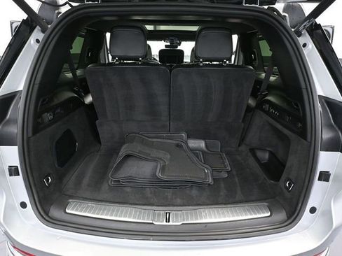 Used 2022 Jeep Grand Cherokee L Overland w/ Advanced Protech Group III image 50