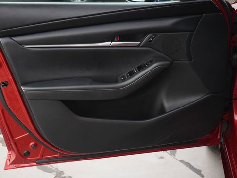 Used 2023 MAZDA MAZDA3 s FWD image 21