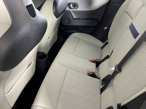 Used 2025 MINI Cooper S image 17