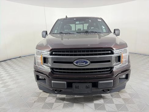 Used 2018 Ford F150 XLT w/ Equipment Group 302A Luxury AWD/4WD image 2