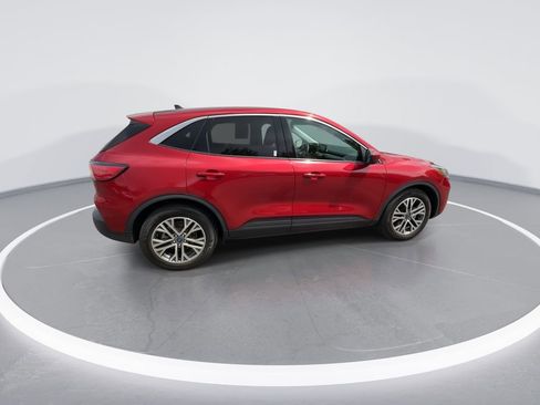 Used 2022 Ford Escape SEL w/ Technology Package FWD image 9