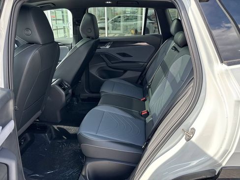New 2026 Volkswagen Tiguan SE R-Line AWD/4WD image 27
