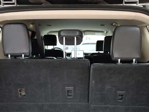 Used 2022 Ford Expedition XLT image 15