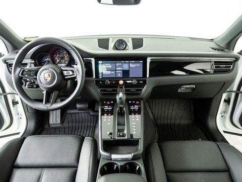 New 2026 Porsche Macan AWD/4WD image 19