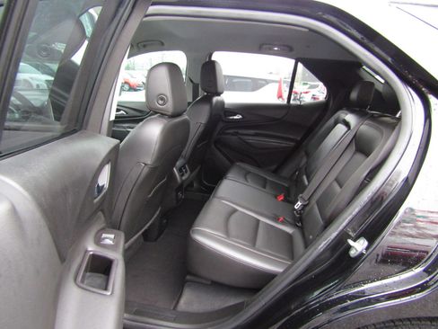 Used 2020 Chevrolet Equinox Premier w/ Premier Redline Edition image 20