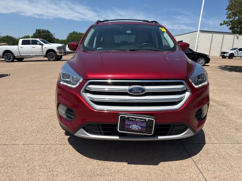 Used 2018 Ford Escape SEL w/ Ford Safe & Smart Package AWD/4WD image 2