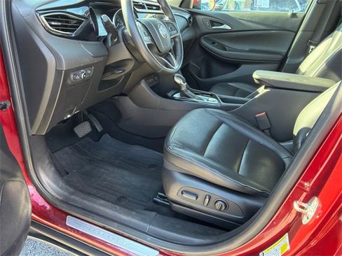 Used 2023 Buick Encore GX Essence w/ Experience Buick Package image 9