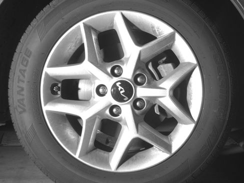 Used 2025 Kia Soul LX w/ LX Technology Package FWD image 22