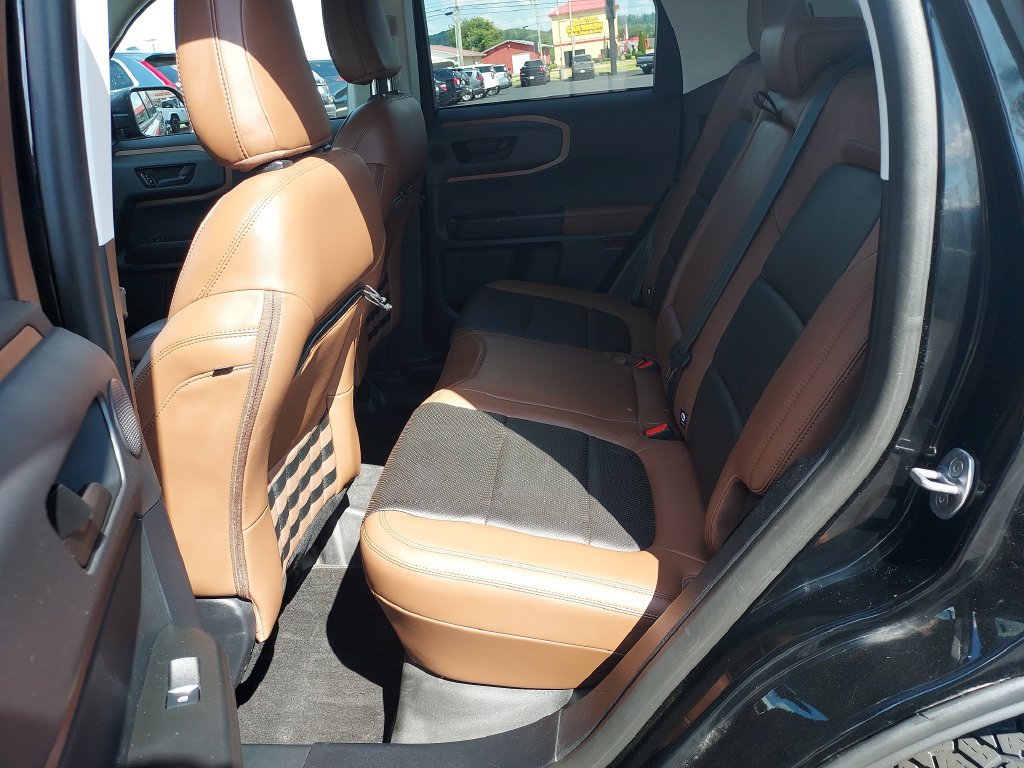 Used 2023 Ford Bronco Sport Badlands AWD/4WD image 14