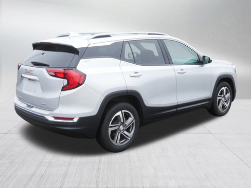 Used 2021 GMC Terrain SLT w/ Infotainment Package II AWD/4WD image 7