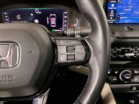 Used 2024 Honda Accord Touring image 19