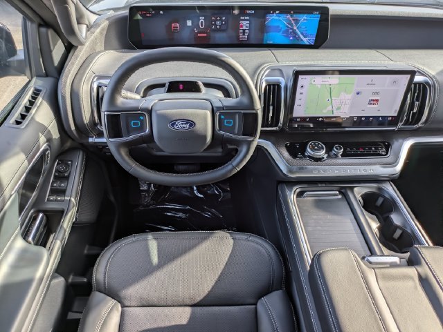 Certified 2027 Ford Expedition Platinum w/ Stealth Performance Package AWD/4WD image 15