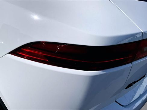 Used 2022 Jaguar E-PACE SE AWD/4WD image 29