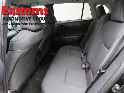 Used 2024 Toyota Corolla Cross LE FWD image 20