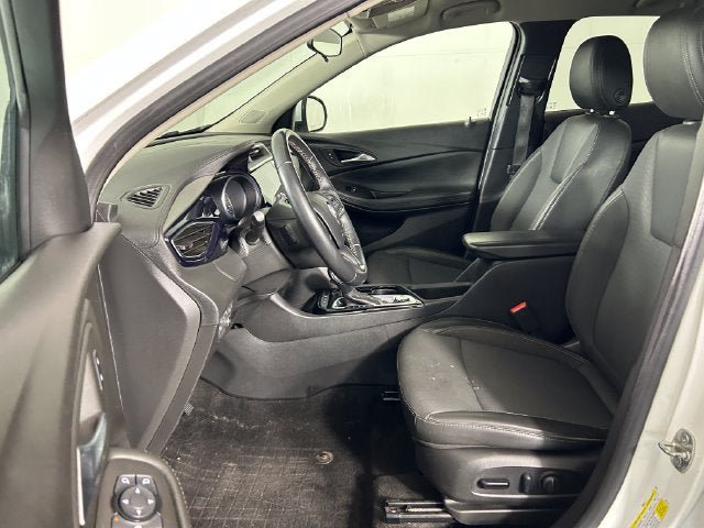 Used 2023 Buick Encore GX Preferred w/ Cold Weather Comfort Package AWD/4WD image 11