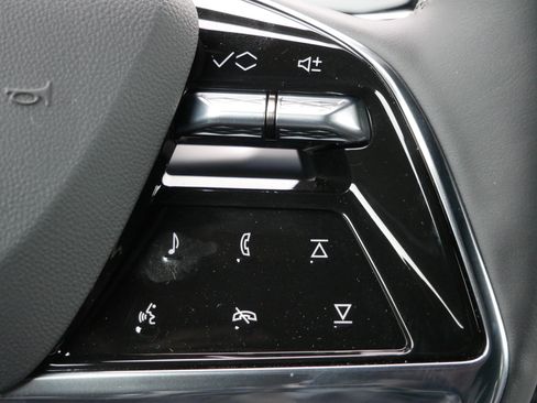 New 2026 Cadillac Vistiq Luxury image 26