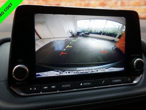 Certified 2022 Nissan Rogue S image 16