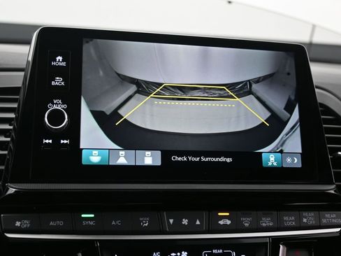 New 2026 Honda Odyssey Sport-L image 18