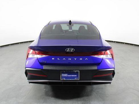 Certified 2024 Hyundai Elantra SEL w/ Convenience Package FWD image 16