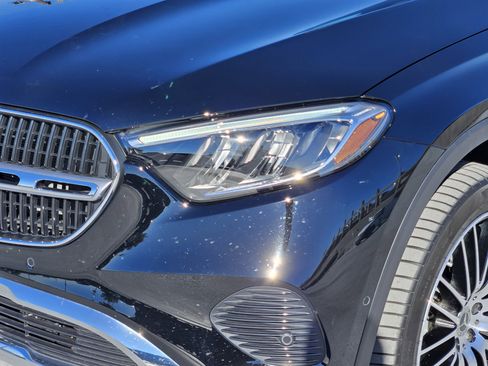 Certified 2023 Mercedes-Benz GLC 300 GLC 300 image 9