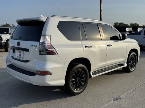 Used 2020 Lexus GX 460 Premium w/ Premium Package AWD/4WD image 8
