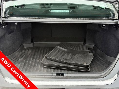 Used 2025 Toyota Camry SE image 9