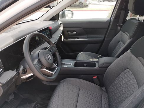 New 2026 Nissan Kicks SV FWD image 28