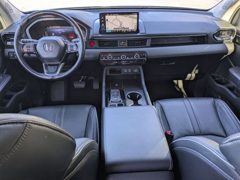Used 2023 Honda Pilot Elite image 23
