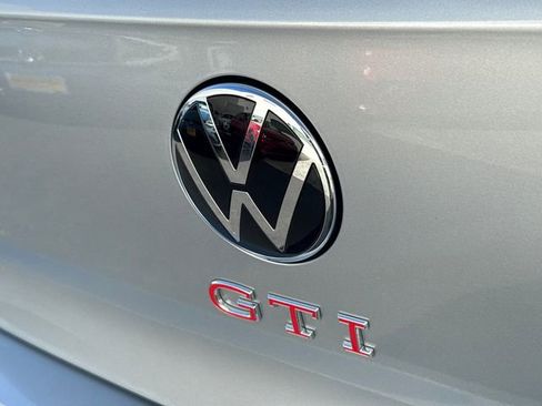 New 2026 Volkswagen GTI SE image 10
