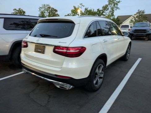 Used 2018 Mercedes-Benz GLC 300 4MATIC image 6