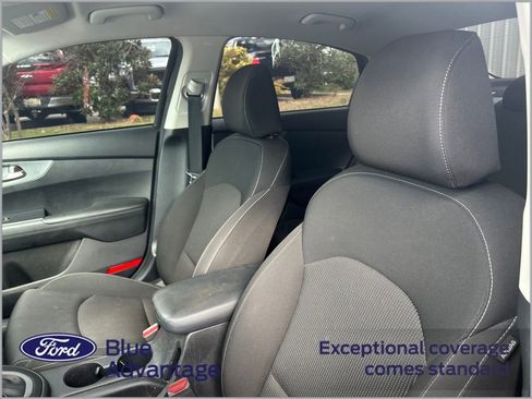 Used 2021 Kia Forte FE image 11
