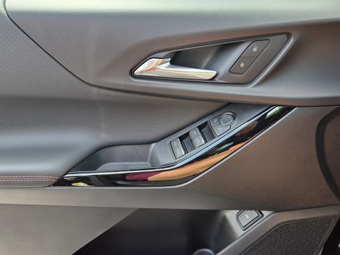 New 2027 Chevrolet Equinox RS w/ LPO, Floor Liner Package FWD image 11