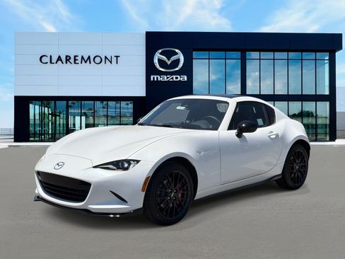 New 2026 MAZDA MX-5 Miata RF Club w/ Interior Package RWD image 3