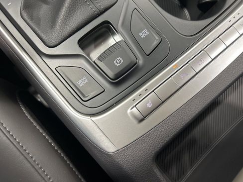 New 2026 Kia Carnival LXS image 21