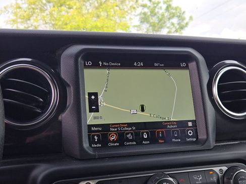 Used 2021 Jeep Wrangler Unlimited Rubicon AWD/4WD image 61