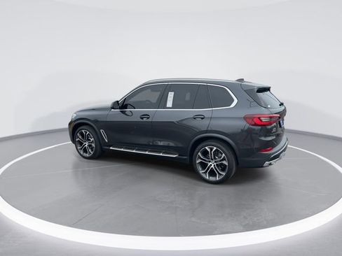 Used 2023 BMW X5 xDrive40i w/ Premium Package AWD/4WD image 5