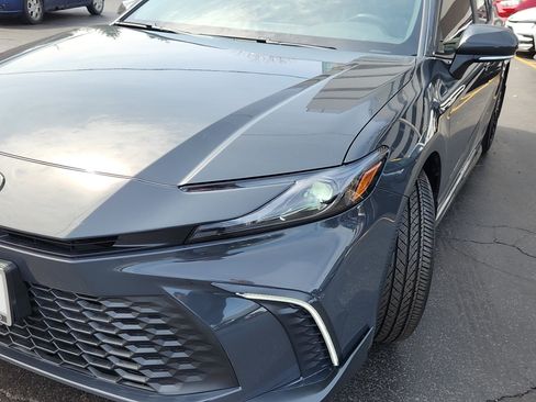 Certified 2025 Toyota Camry SE w/ Convenience Package FWD image 7