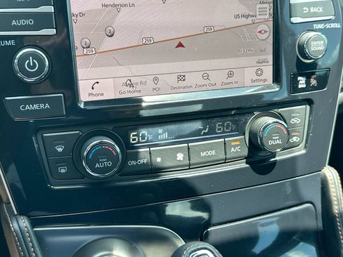 Used 2023 Nissan Maxima SR w/ Sport Mat Group FWD image 19