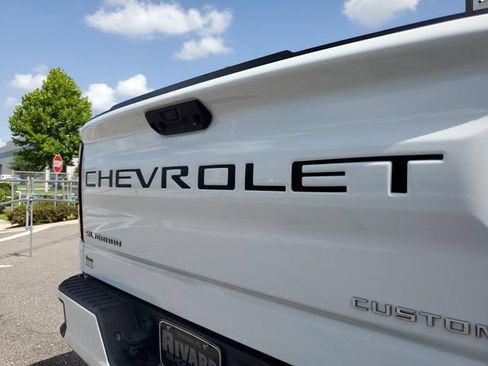 Used 2025 Chevrolet Silverado 1500 Custom w/ Turbomax Blackout Package RWD image 6