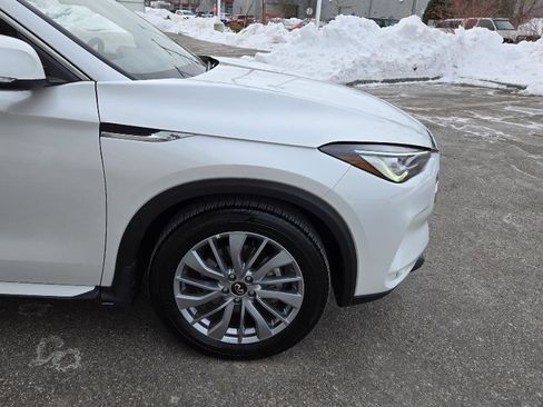 Certified 2025 INFINITI QX50 Luxe image 14