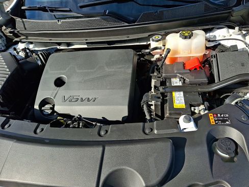 Certified 2023 Chevrolet Traverse LT image 30