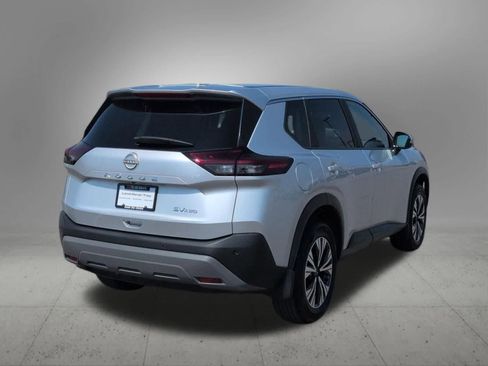 Used 2023 Nissan Rogue SV AWD/4WD image 6