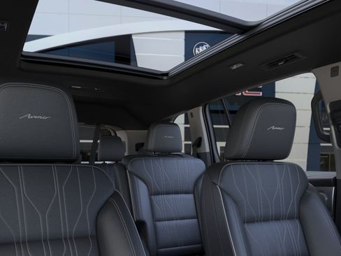 New 2026 Buick Enclave Avenir w/ Super Cruise Package FWD image 24